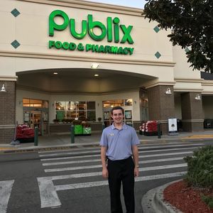 Meet your Posher, Landon robert